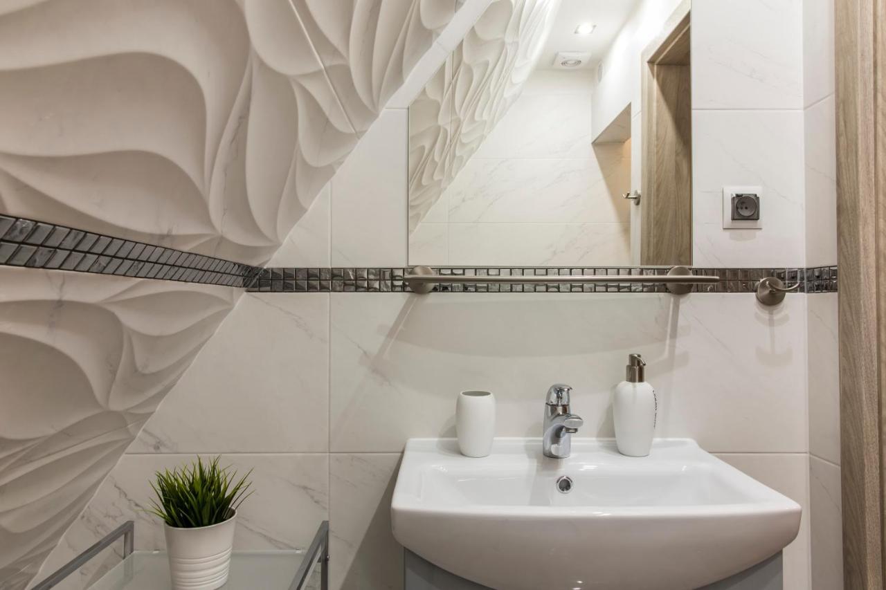Udanypobyt Apartament Zamoyskiego Apartment